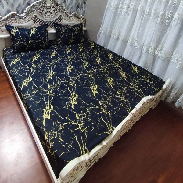 روتختی دونفره مشکی ماربل روکش تشک دونفره ماربل سیاه خط زرد ملحفه ماربل