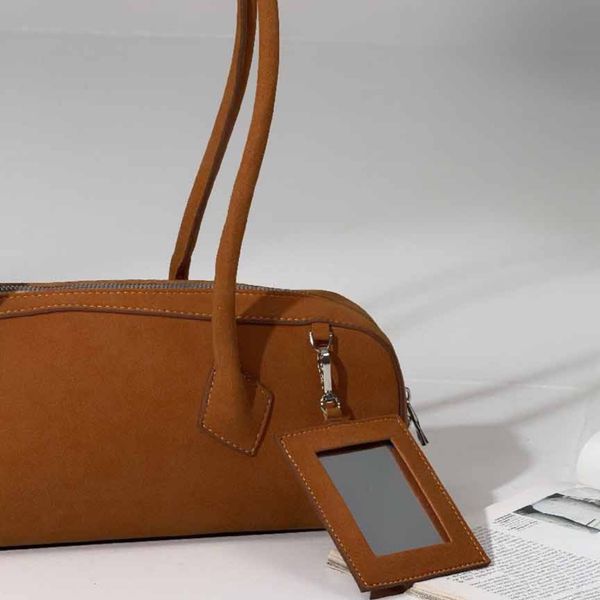 کیف سوییت آریا کد 280489