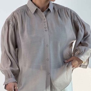 قیمت شومیز حریر چند دکمه کد 220639