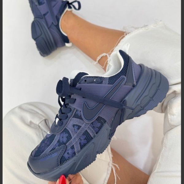 کتونی نایک گل 2990