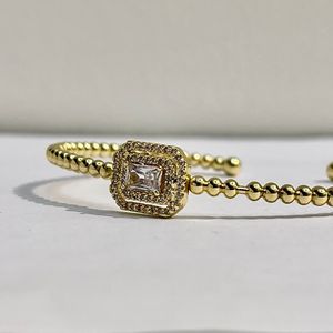 قیمت بنگل زنانه نگین مستطیلی