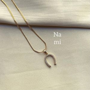 قیمت گردنبند زنانه نعل اسب ژوپینگ 