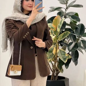 مشخصات کت زنانه بزیاق نفس