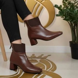 خرید اینترنتی نیم بوت مجلسی پاشته 5 سانت طرح شیک ترند سال پاخور عالی