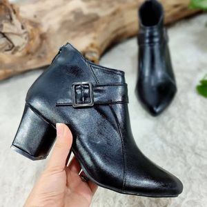 خرید اینترنتی نیم بوت مجلسی زنانه پاشنه 5 سانت شیک