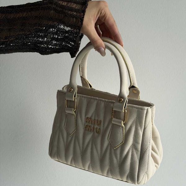 کیف دستی رودوخت MIU MIU کد 280503