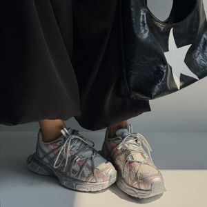 مشخصات کتونی BALENCIAGA 3XL کد 141151