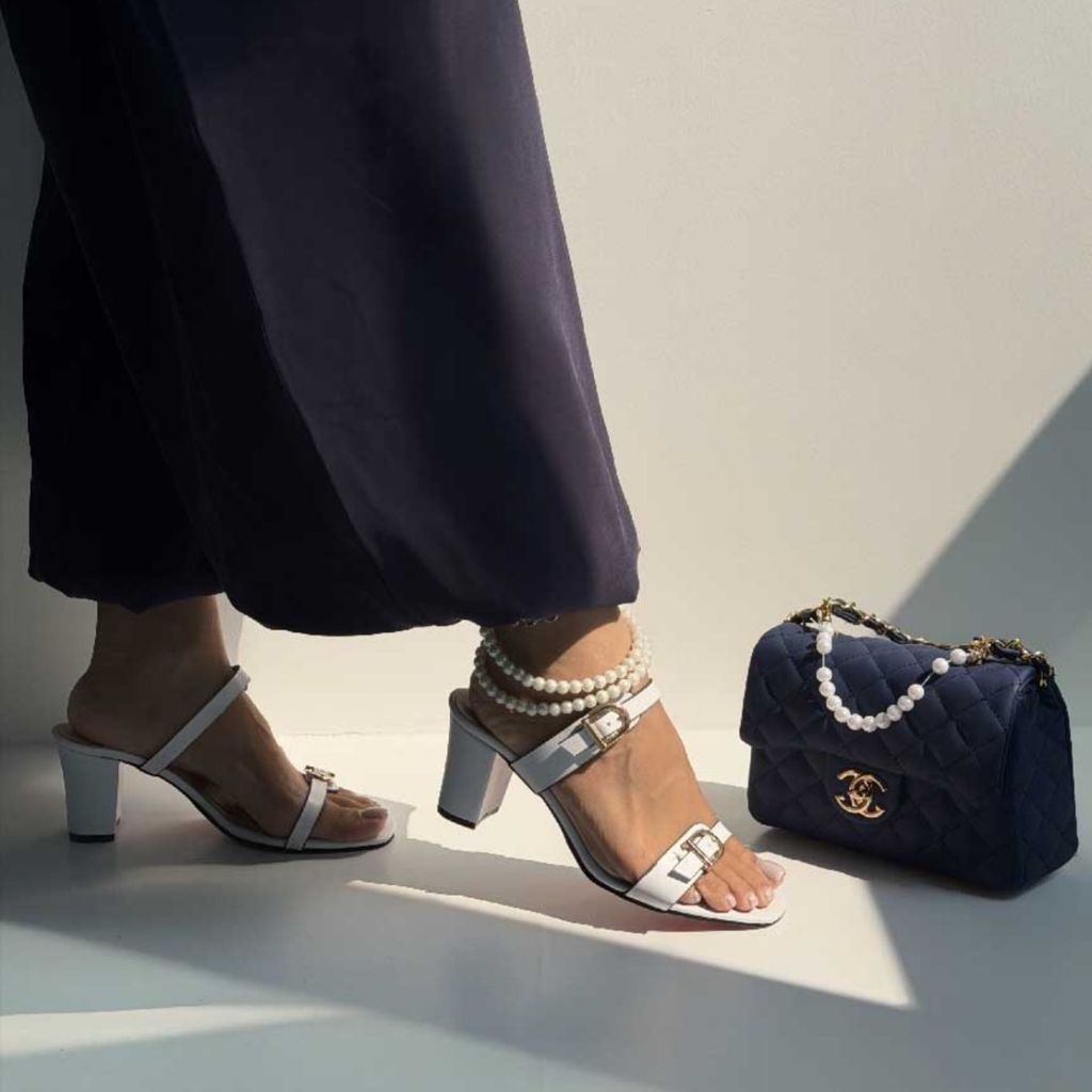 فروش اینترنتی صندل پاشنه پهن کد 141150