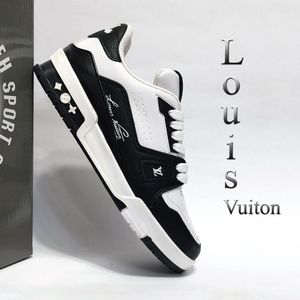 کتانی لویی ویتون  (LV) Louis Vuitton سفید مشکی