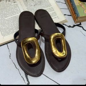 صندل لاانگشتی یراق دار کد 088