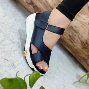 قیمت صندل زنانه دخترانه زیره پیو سبک نرم راحت