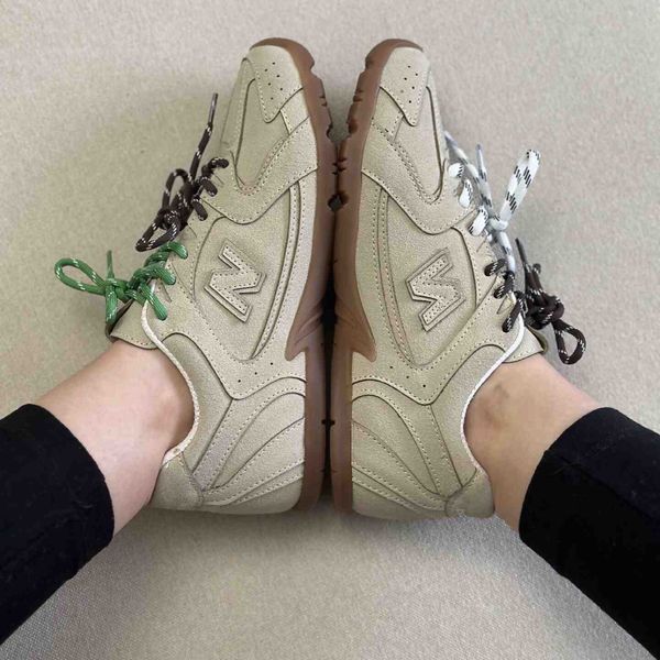 کتونی نیوبالانس میو میو (New Balance x Miu Miu 530 SL)