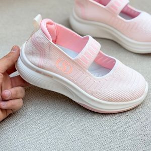 خرید اینترنتی قیمت کتونی دخترانه جورابی طرح اسکیچرز کد 4122401