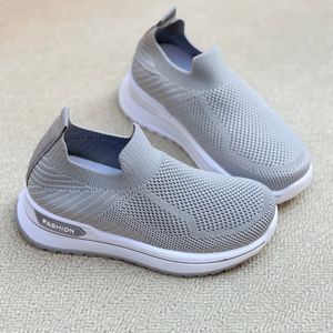 خرید اینترنتی قیمت کتونی بچگانه جورابی فشن از توباکو کد 4122306
