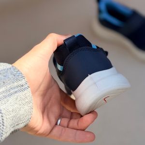 خرید اینترنتی قیمت کتونی بچگانه جورابی طرح اسکیچرز چسبی کد 4121301