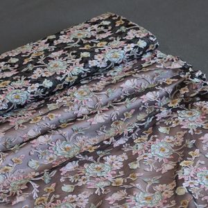 خرید اینترنتی قیمت پارچه دانتل گل‌گلی 1251