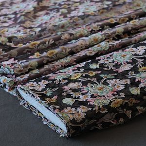 خرید اینترنتی قیمت پارچه دانتل گل‌گلی 1251