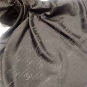 شال مشکی زنانه