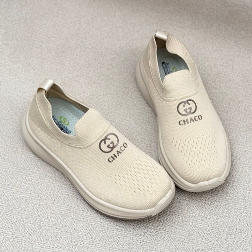 خرید اینترنتی قیمت کتونی بچگانه جورابی طرح CHACO کد 4120902