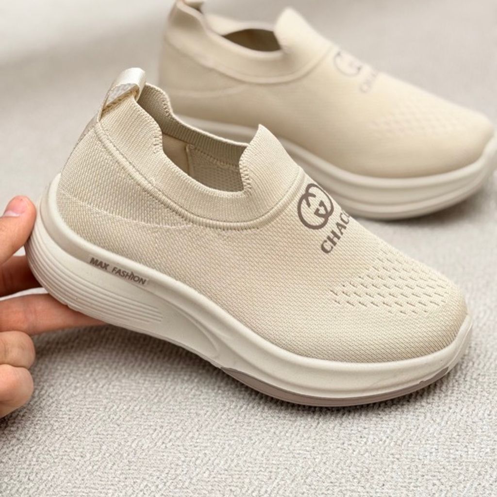خرید اینترنتی قیمت کتونی بچگانه جورابی طرح CHACO کد 4120902