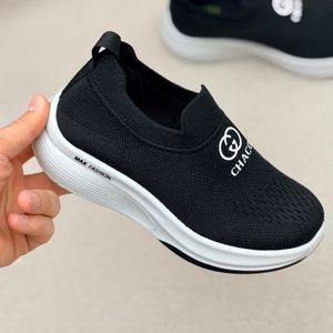 خرید اینترنتی قیمت کتونی بچگانه جورابی طرح CHACO کد 4120902