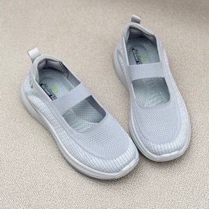 خرید اینترنتی قیمت کتونی دخترانه جورابی طرح اسکیچرز ساده کد 4120901