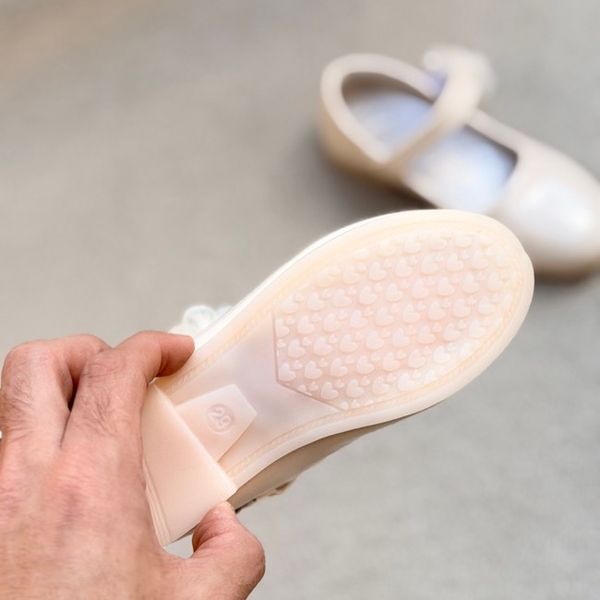 کفش دخترانه عروسکی طرح بغل مروارید از توباکو کد 4120704