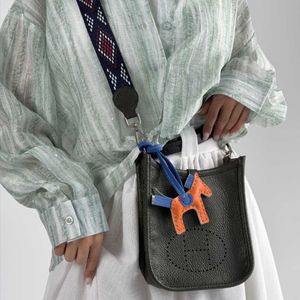 خرید اینترنتی کیف دوشی HERMES کد 280502