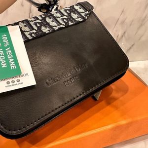 خرید انلاین کیف مجلسی دخترانه دستی و دوشی زنانه مارک dior اسپرت روزانه مینی بگ مستر کو