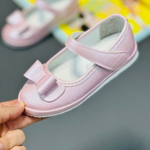 خرید اینترنتی قیمت کفش دخترانه چرمی پاپیونی پاپر کد 112203