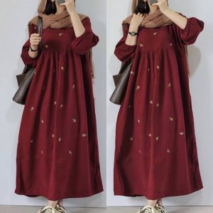 ساحلی بابونه پیراهن