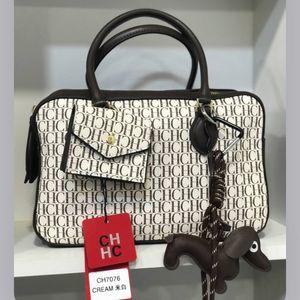 خرید آنلاین کیف دستی زنانه CH مدل Classic Pattern