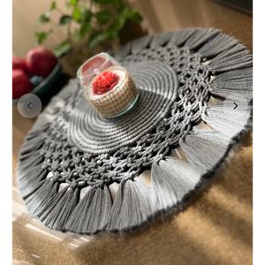 رومیزی گردبافت مکرومه ارسال رایگان طرح شقایق