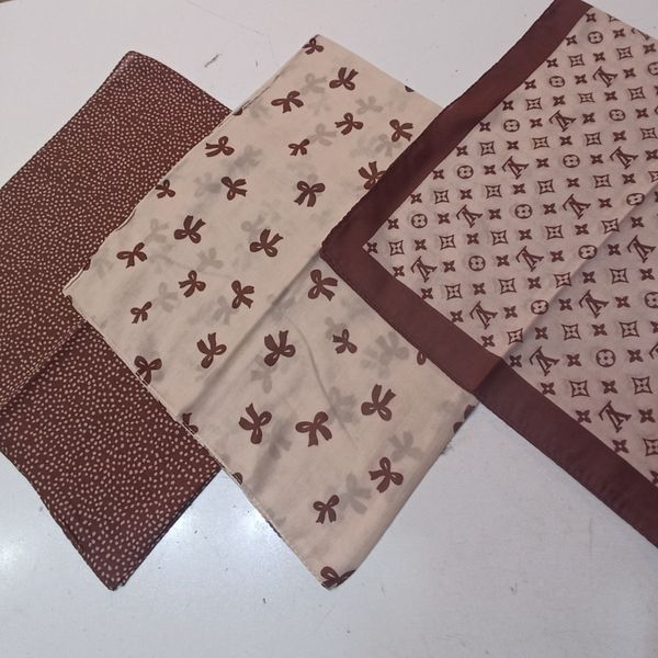 مینی اسکارف نخی