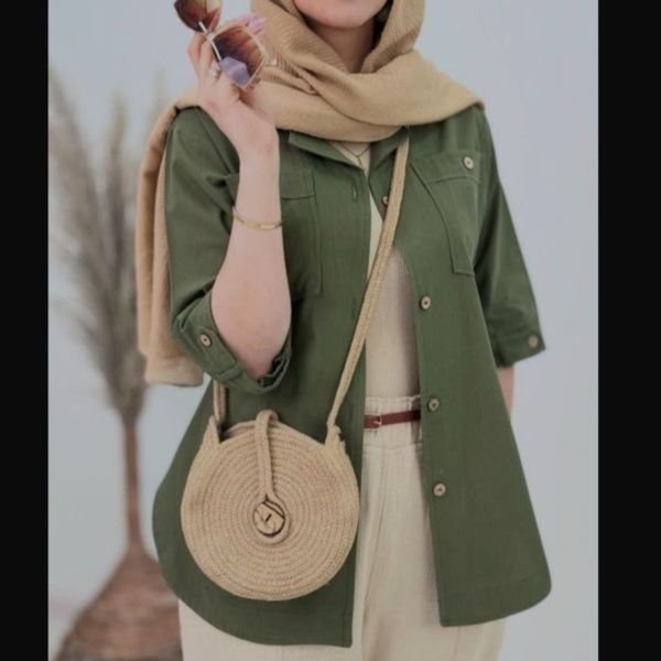 مانتو شیک الی