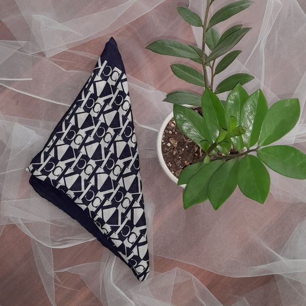 روسری نخی سی اسکارف(چهار فصل) همراه هدیه