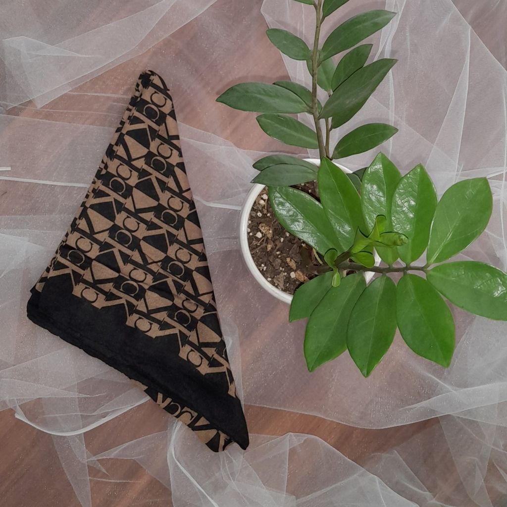 خرید آنلاین روسری نخی سی اسکارف(چهار فصل) همراه هدیه
