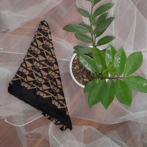 روسری نخی سی اسکارف(چهار فصل) همراه هدیه