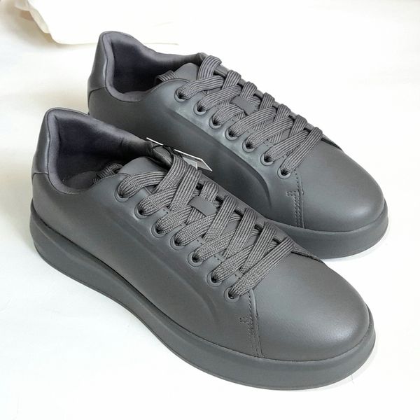 کفش زنانه زارا اورجینال مدل Monochrome Chunky