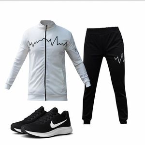 خرید اینترنتی قیمت پکیج ست سوییشرت شلوار مردانه سفید مدل EKO  کفش ورزشی مردانه Nike مدل Tigo زیره سفید