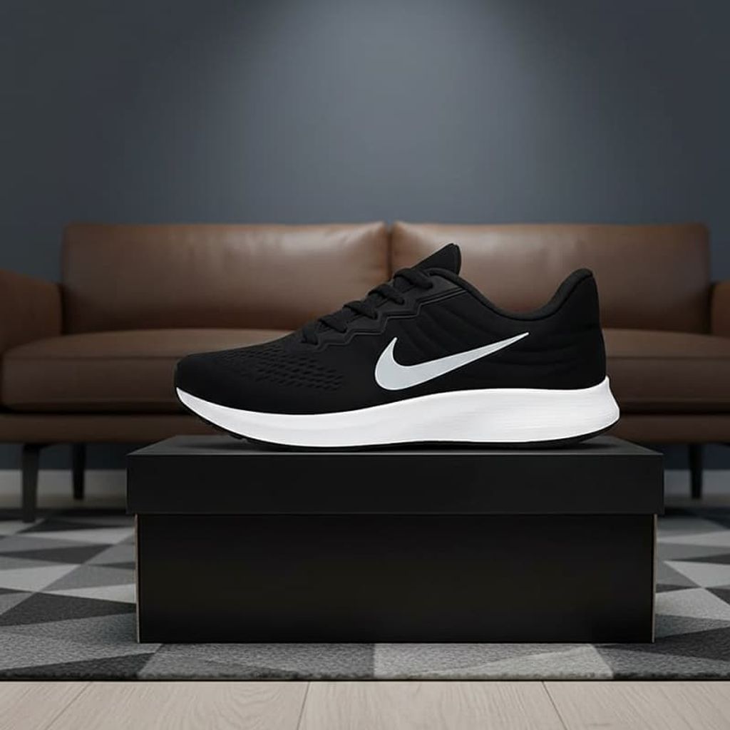 خرید اینترنتی قیمت کفش ورزشی مردانه Nike مدل Tigo زیره سفید-مشکی