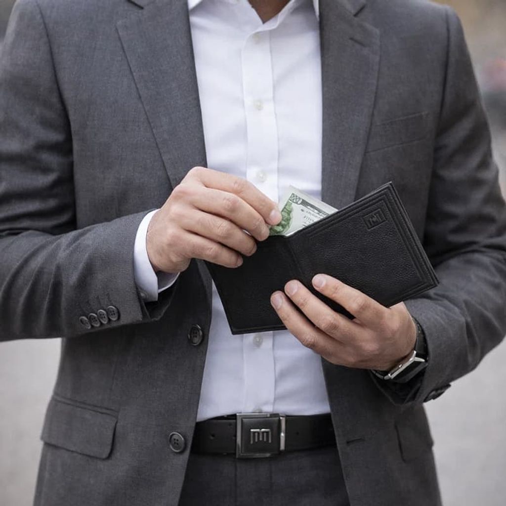 خرید اینترنتی قیمت ست کیف و کمربند مشکی مدل M101