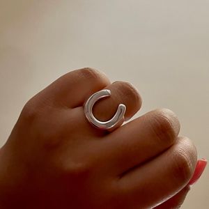 انگشتر زنانه نعل اسب