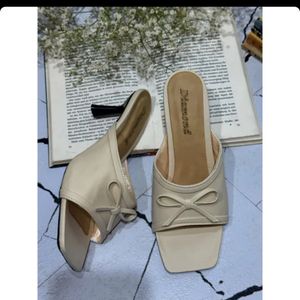خرید اینترنتی صندل پاشنه دار پاپیونی کد 0065