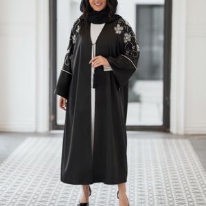 قیمت ارزان عبا اماراتی دوتیکه مزونی جواهر دوزی شده