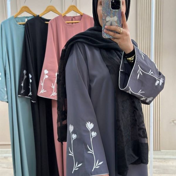 مانتو عبایی گلسا