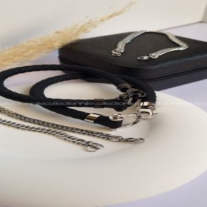 دستبند رابر امگا زنانه