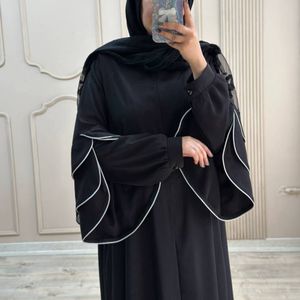 مشخصات مانتو عبایی آیلار