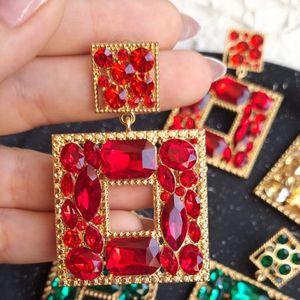خرید اینترنتی قیمت گوشواره کریستال رنگی