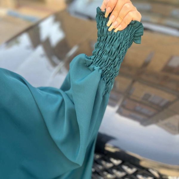 مانتو عبایی طیلا